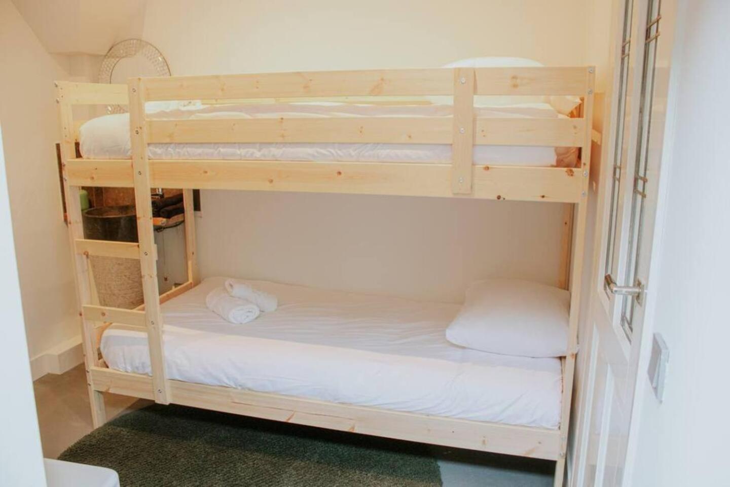 טילבורג Boutique 2Br Apt With Garden At Fontys מראה חיצוני תמונה